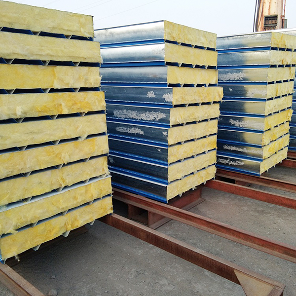 新型玻璃丝棉夹芯板